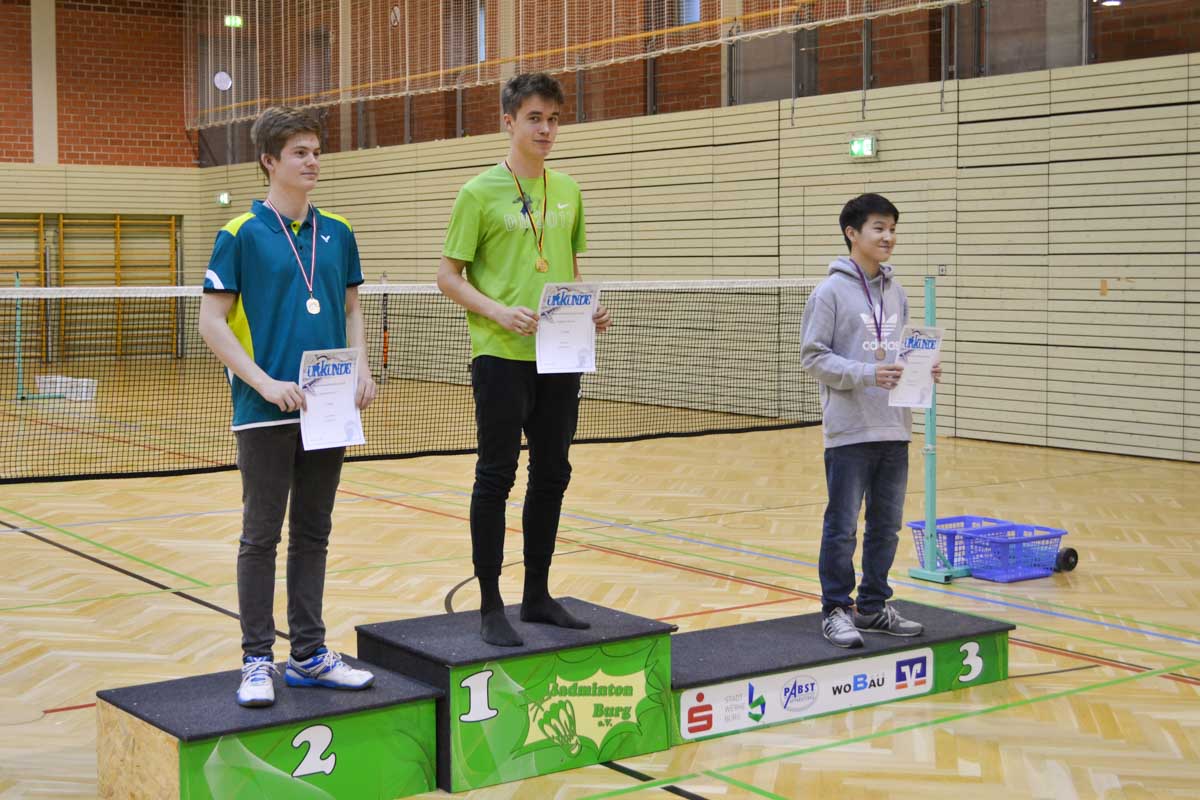 Janne holte sich Gold im JE U17 - Fünffaches Gold für den Flechtinger SV bei den Regionalmeisterschaften 2019 in Burg (Badminton Flechtingen)